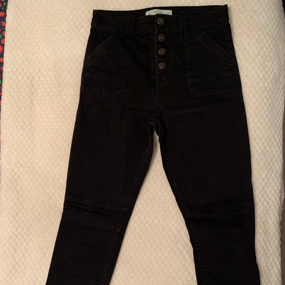 Abercrombie & Fitch pants - Picture 2 of 7